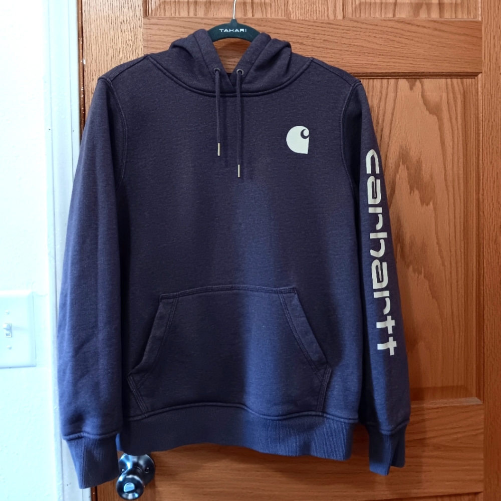 SOLD --📍 Carhartt Pullover hoodie